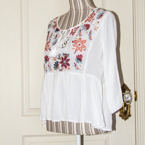 Forgotten Grace Embroidered Peasant Blouse White Gauze L - Picture 2 of 6